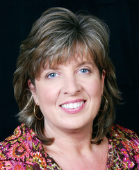 Photo of Leslie Peterson