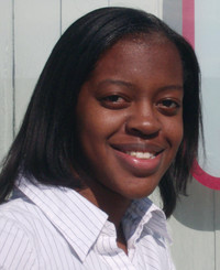 Photo of Shawna Thomas