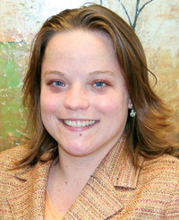 Photo of Leah Bredes