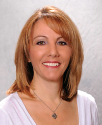 Photo of Julie Sombrio