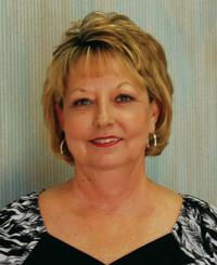 Photo of Stella Yates
