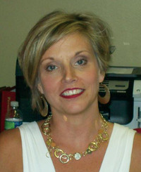 Photo of Lucinda Vines