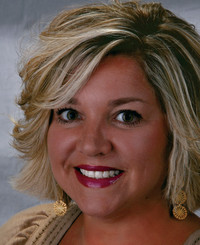 Photo of Tiffany Dean